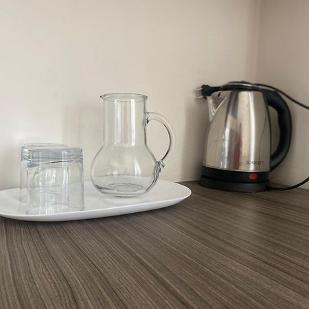 Hotel Garanti Батуми Экстерьер фото