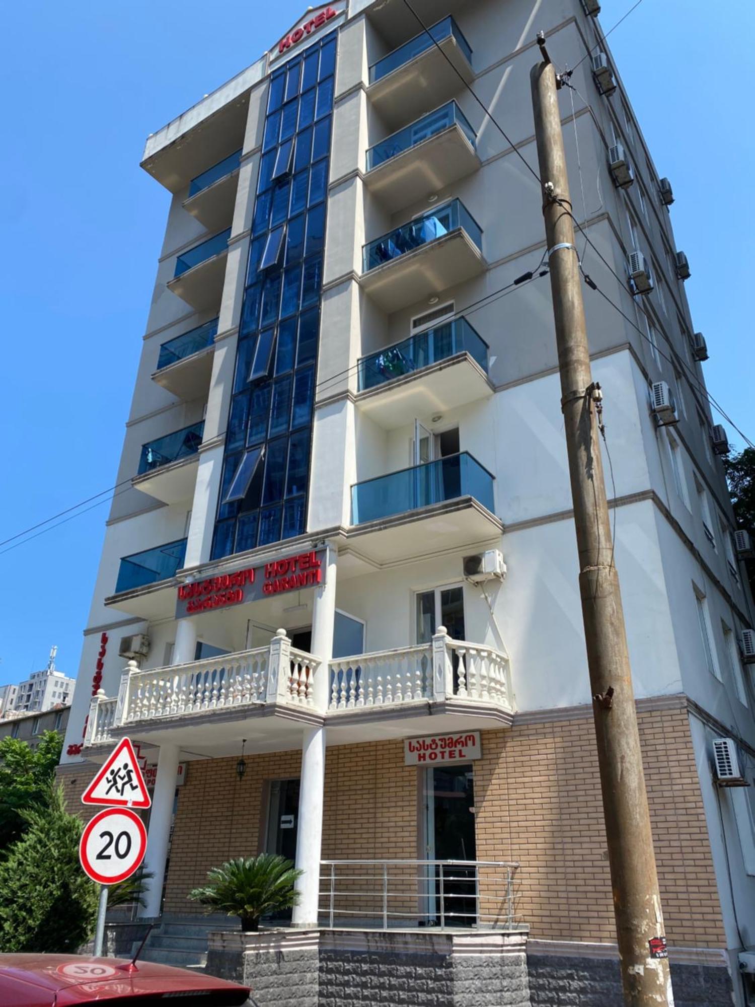 Hotel Garanti Батуми Экстерьер фото
