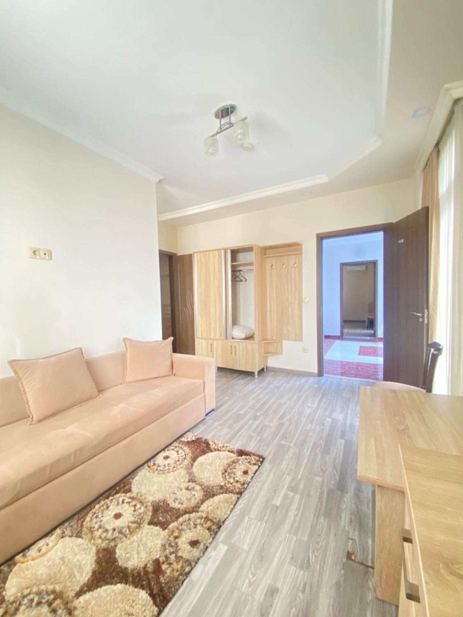 Hotel Garanti Батуми Экстерьер фото