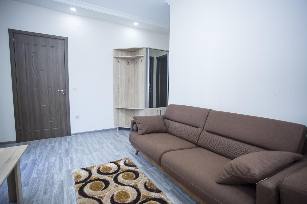 Hotel Garanti Батуми Экстерьер фото